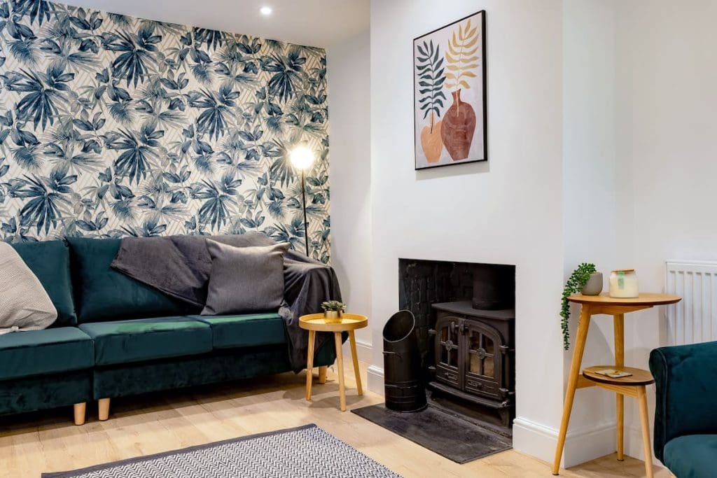 5 Bedroom (8 Beds), 2 Bathroom – Norwich