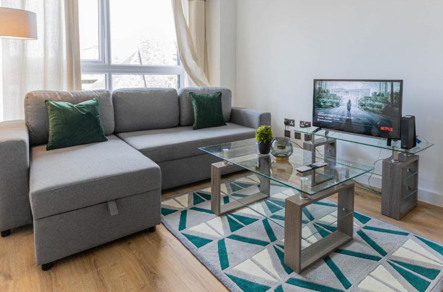 2 Bedroom (4 Beds), 2 Bathroom Apartment – Birmingham, West Midland, UK