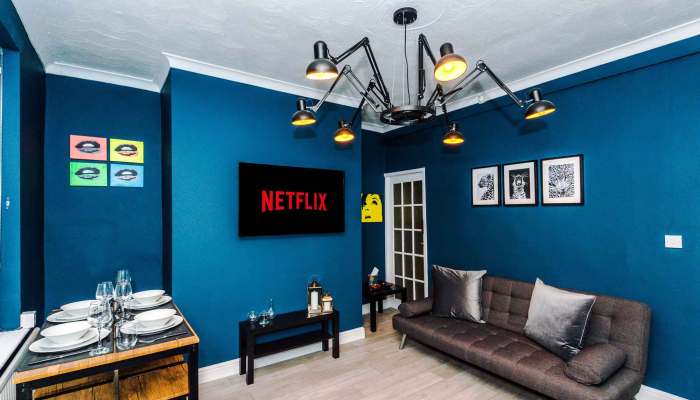 3 Bedroom, 1 Bathroom House – Manchester, Greater Manchester, England, UK