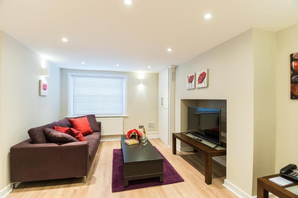 1 Bedrooms (1 Beds), 1 Bath – City of London,  Greater London, England, UK