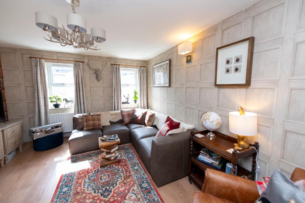 3 Bedrooms (3 Beds), 3 Bath – Oxford, Oxfordshire, England, UK
