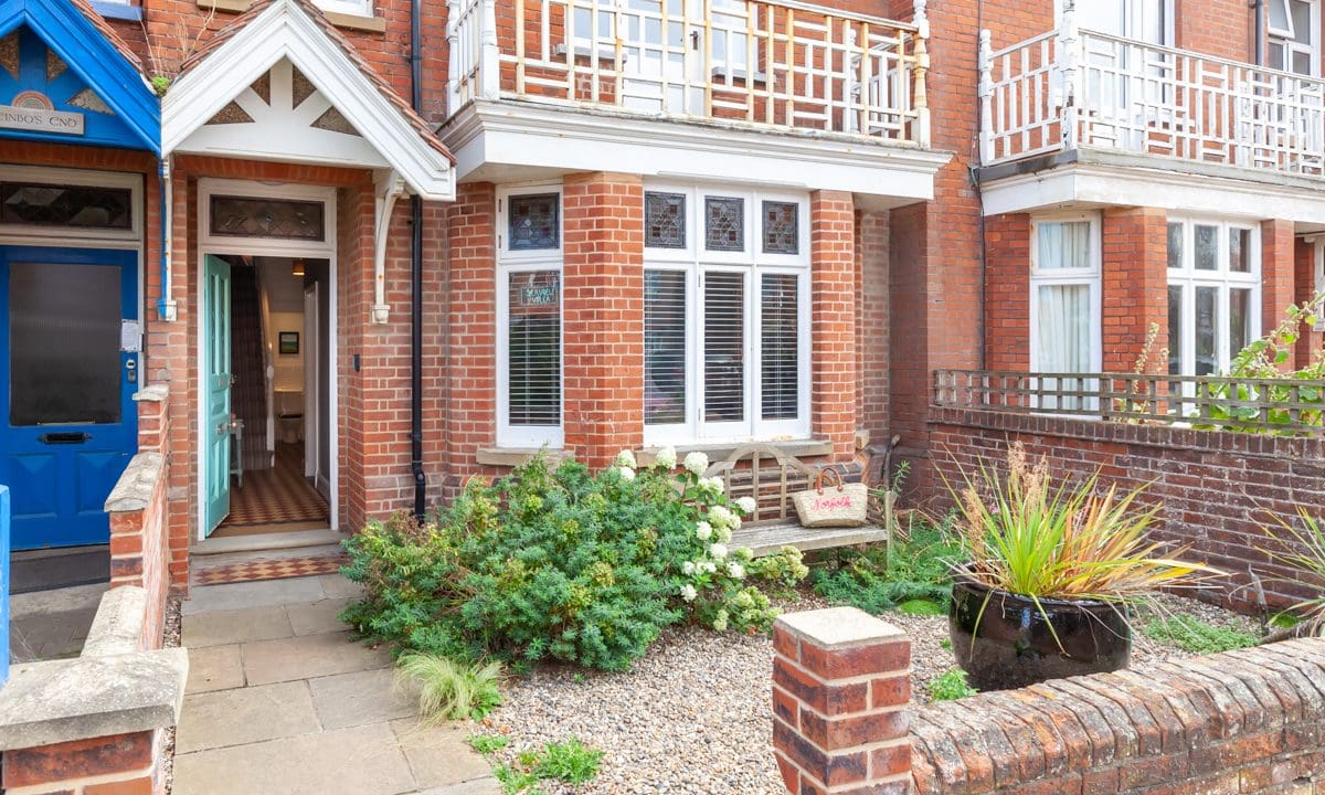 Seaview-Villa-1-1[1]