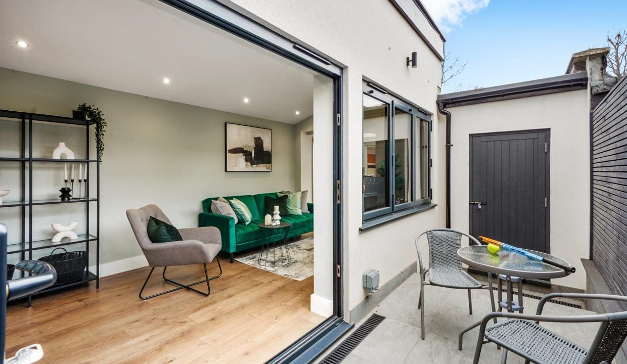 Flat 1, 77 Haydons Road - mjMAM1pzxEUIclAjuAMb