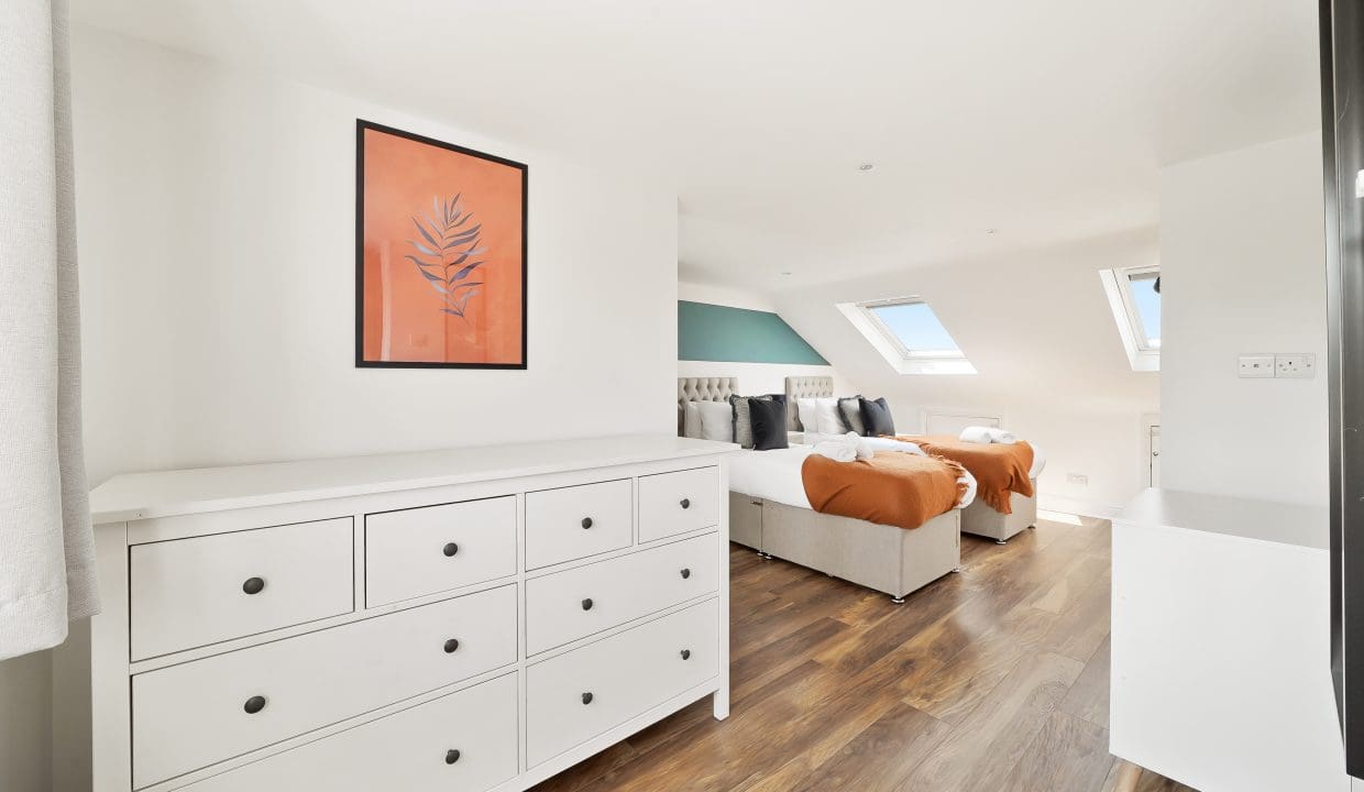 Flat 2, 77 Haydons Road - JAnhWqd6SFTYSDbuJBib