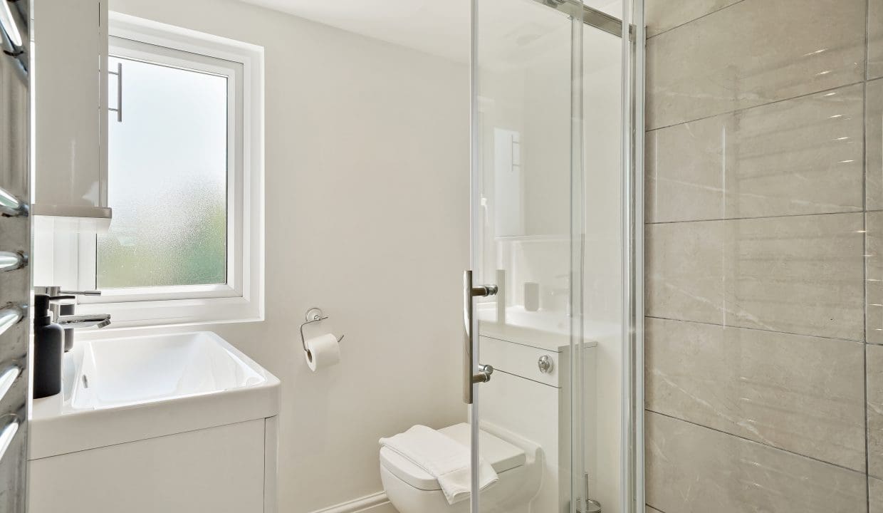 Flat 2, 77 Haydons Road - qAi03ne9qjCgAlOnbzQT