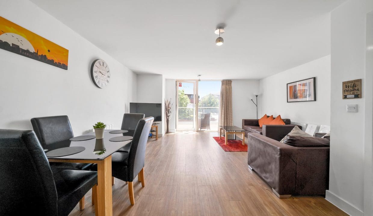 KH 7 - Living Room 1_OTA