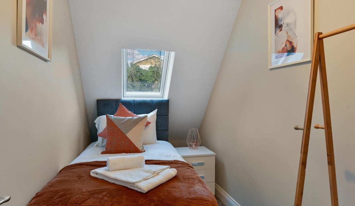 Deanway Flat 7 - Bedroom Two 1_OTA