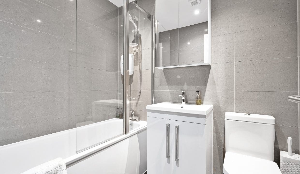 Heathrow Living F3