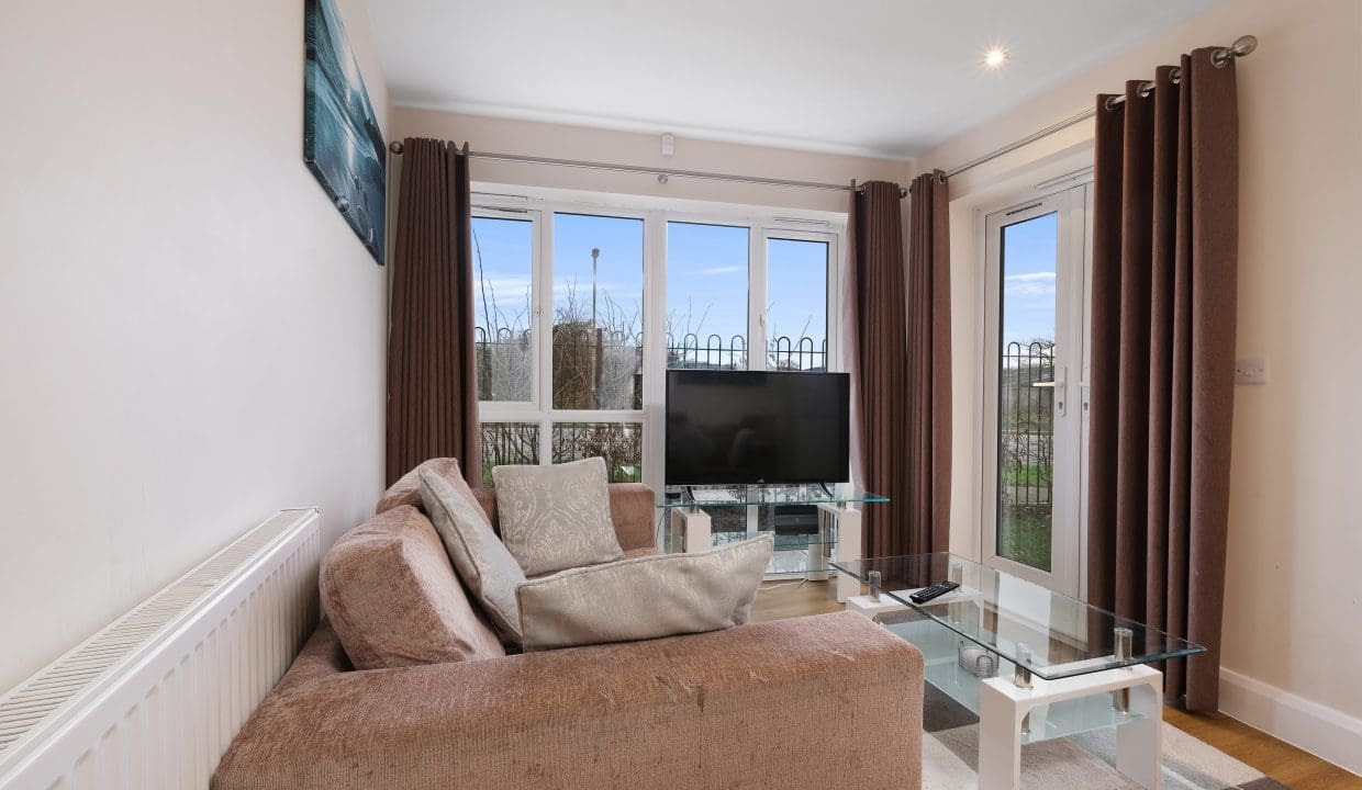Heathrow Living F3_20