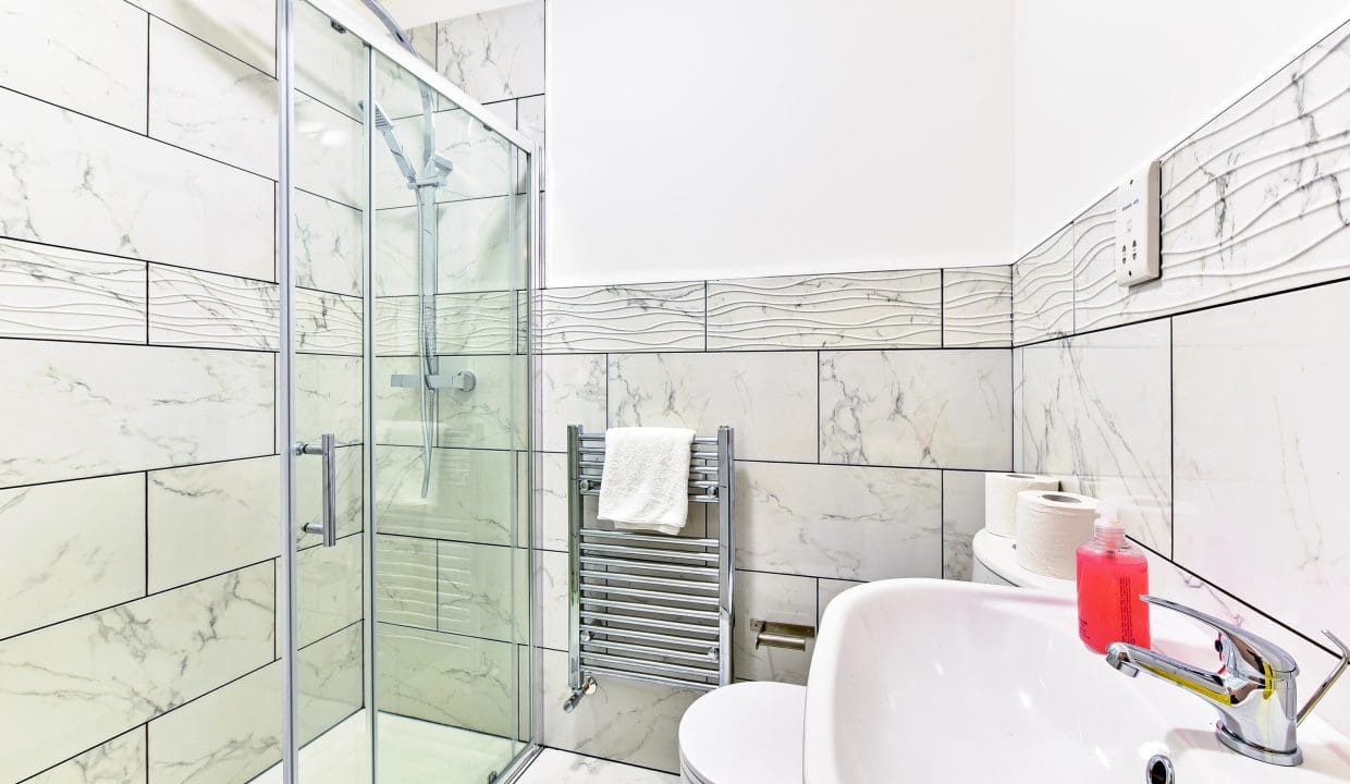 Ealing 30 DGR 1 - Bedroom One EnSuite 3_OTA