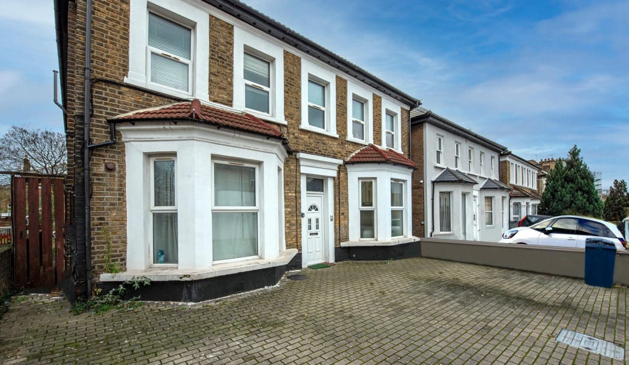 Ealing 30 DGR - External 1 Edit_OTA