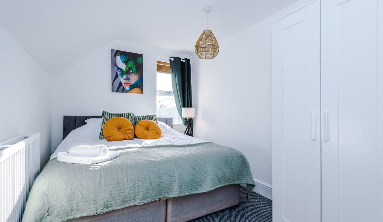 bedroom2