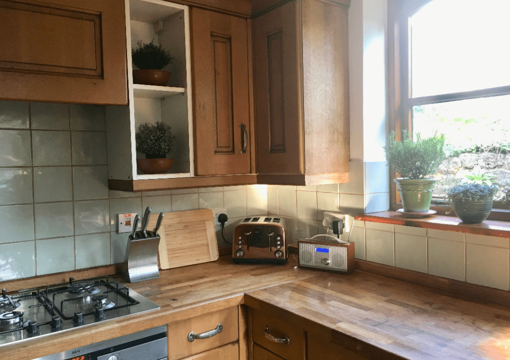 exeter cottage kitchen