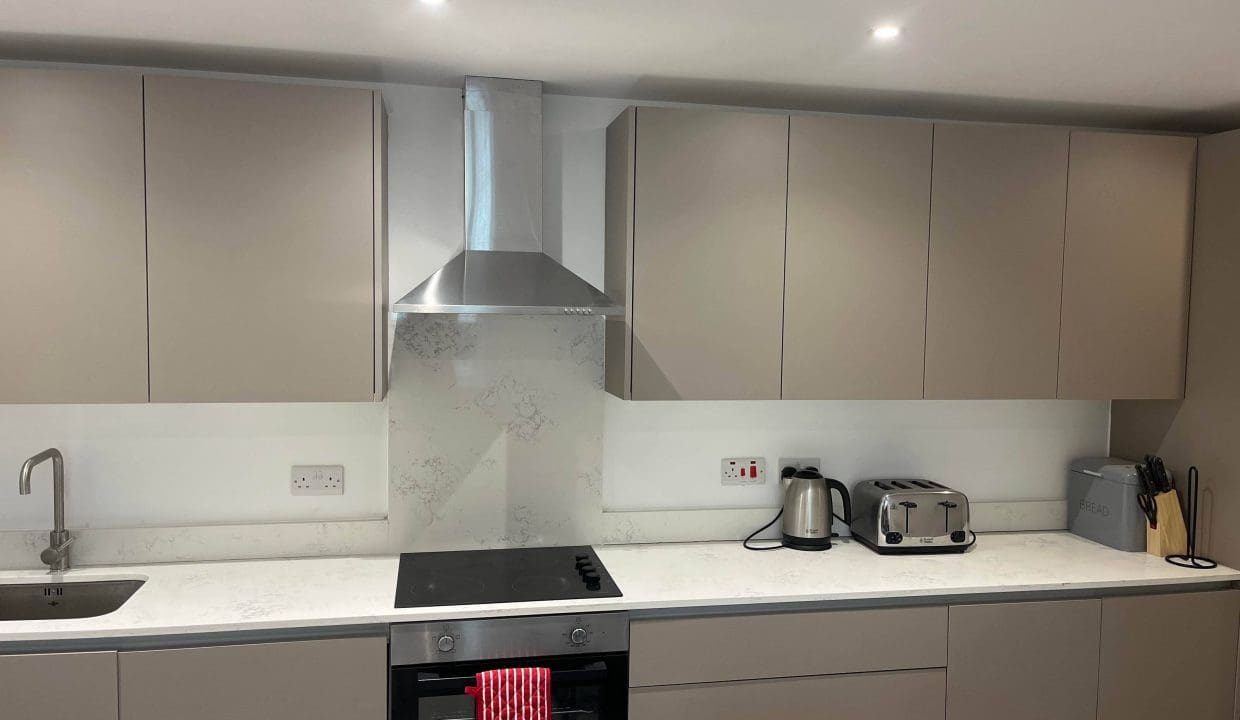 360 GU15 Aspen Court 02_10
