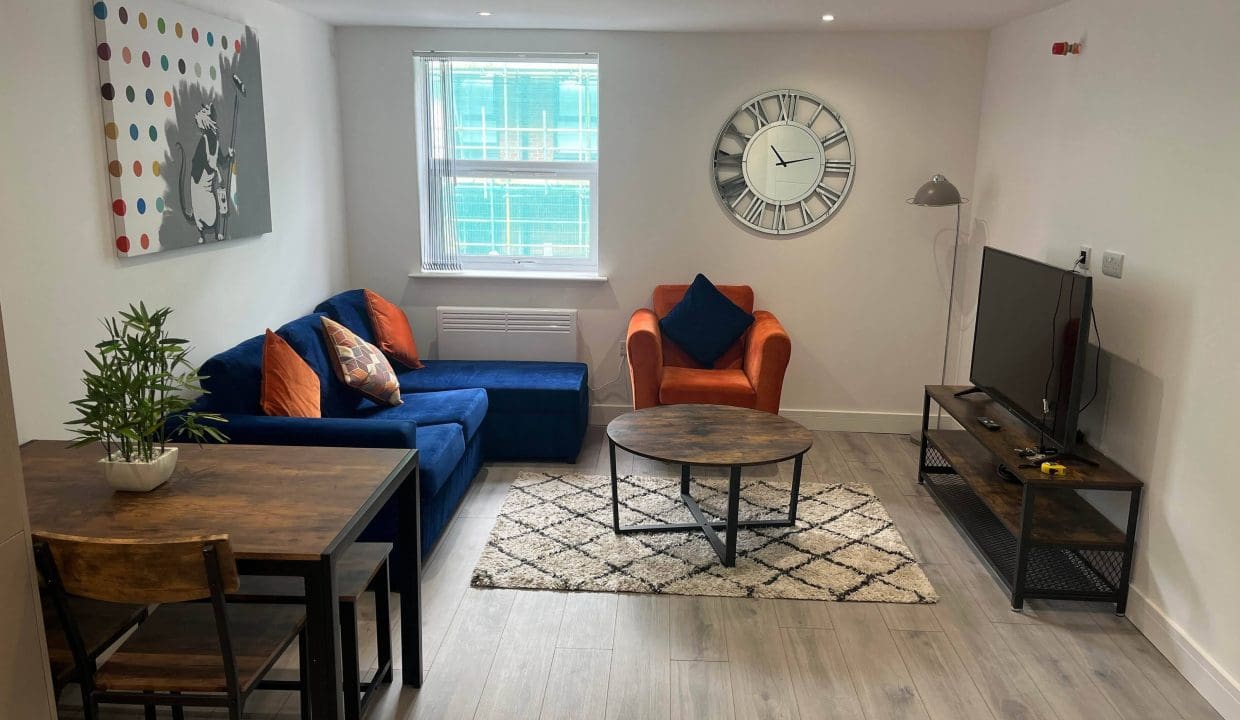360 GU15 Aspen Court 03_06