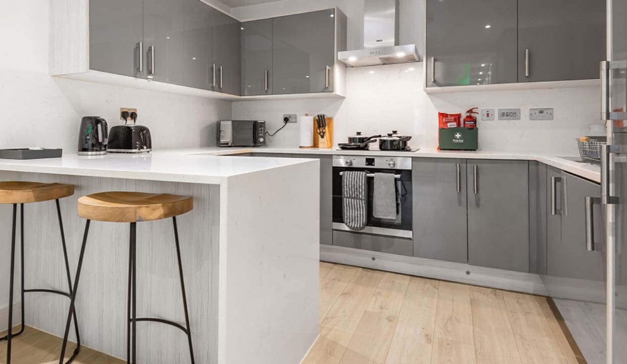 Kitchen and Bar