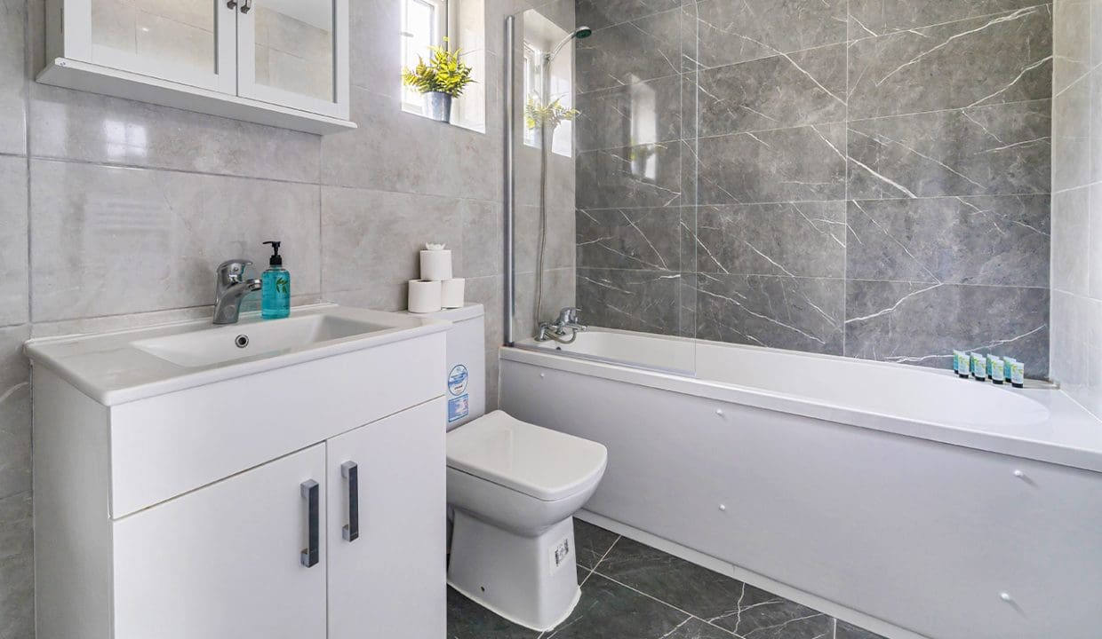 Relaxing Bathroom