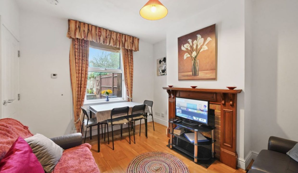 47a Randall Street - Lounge 1.6