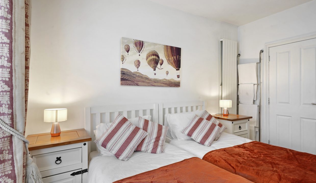 47a Randall Street - bedroon1.1