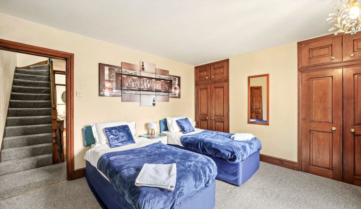 47b Randall Street - bedroom1.1