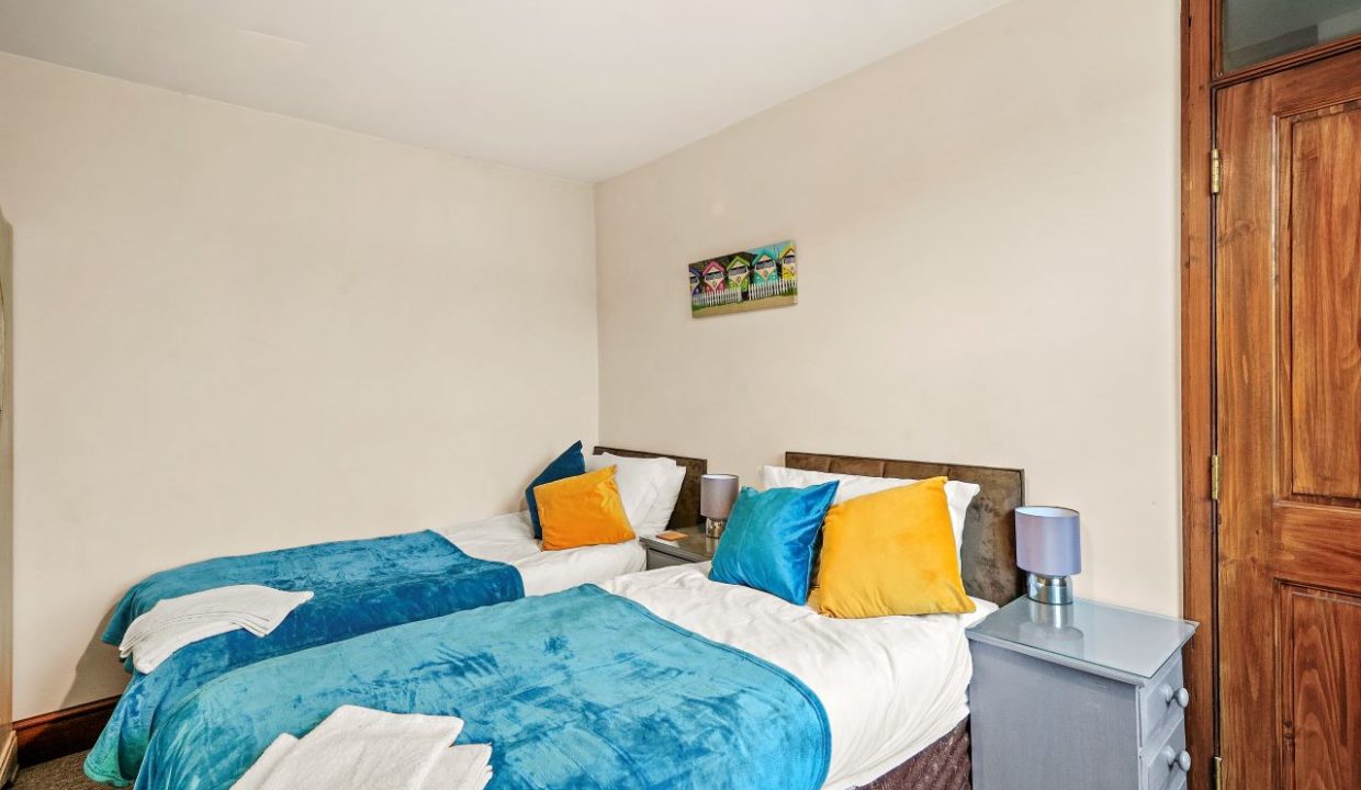 47b Randall Street - bedroom2.3