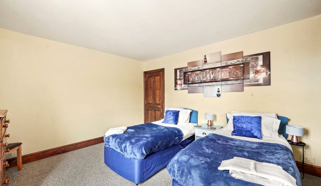 47b Randall Street - bedrrom1.5