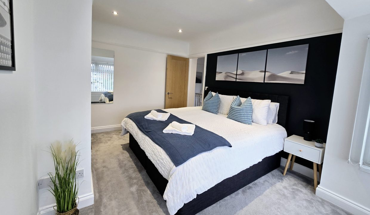 Kingsize Bedroom 1
