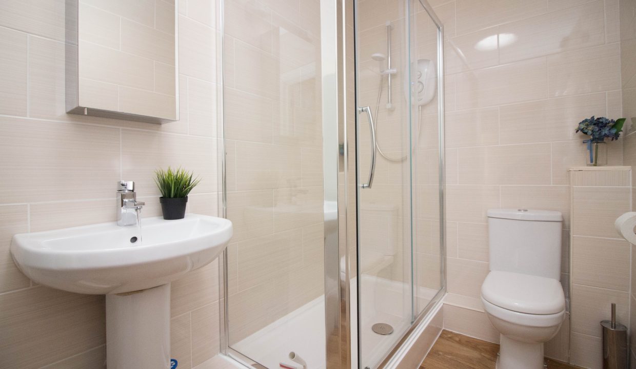 stayzo_cp16_bathroom1