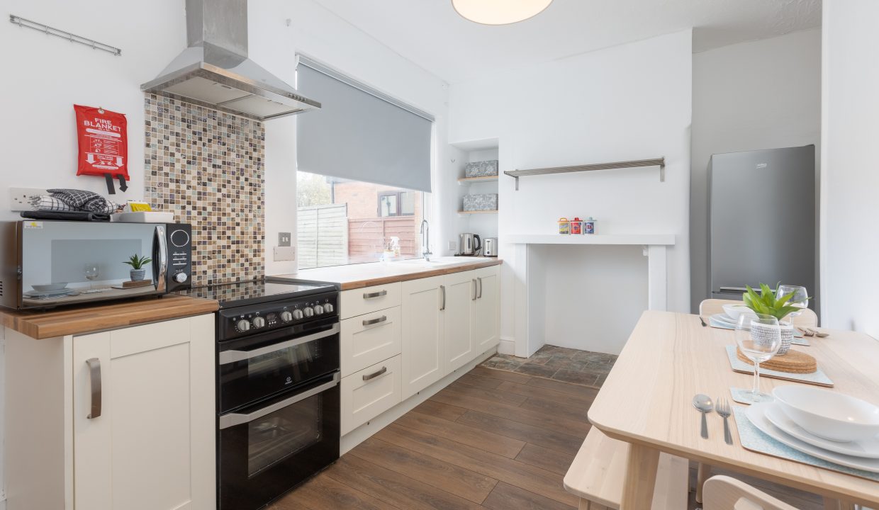 111 Ansdell Road-12 (1)