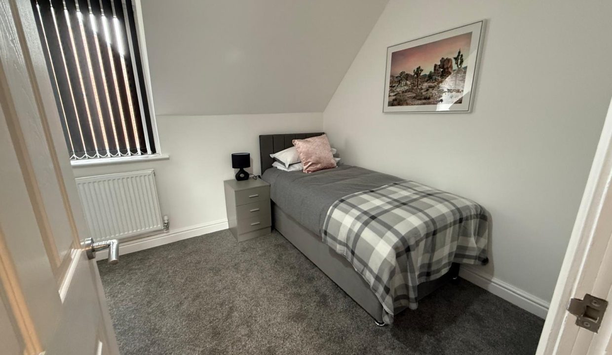 53 Great Mersey st3