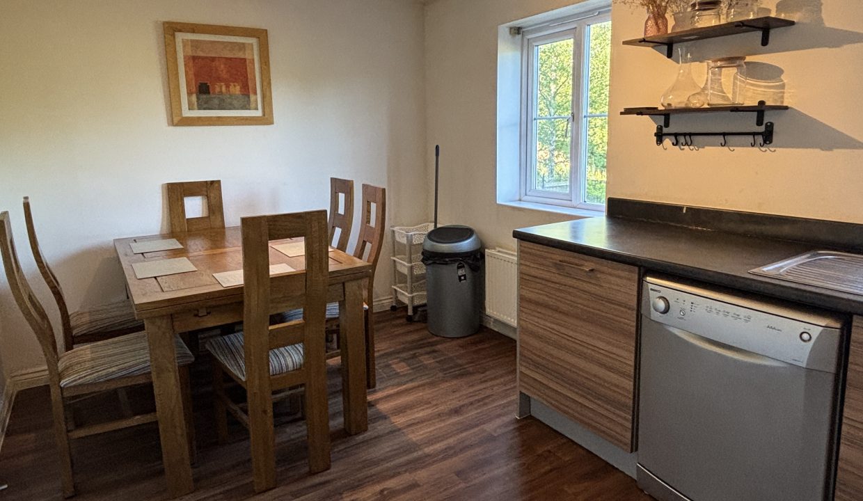 Dining Area 1