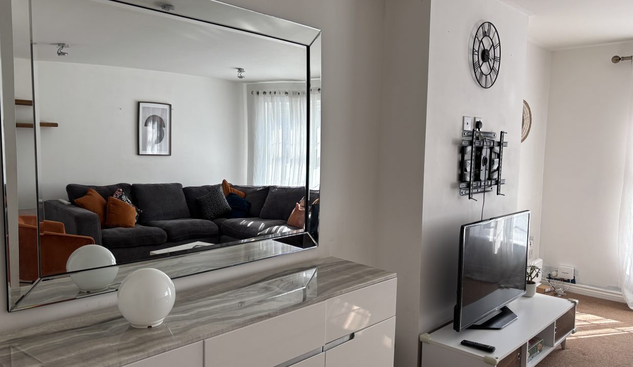 Living Room 5