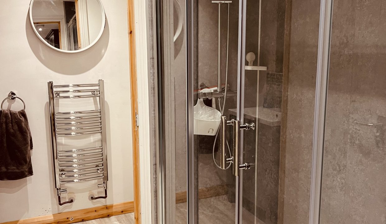 bathroom ground floor