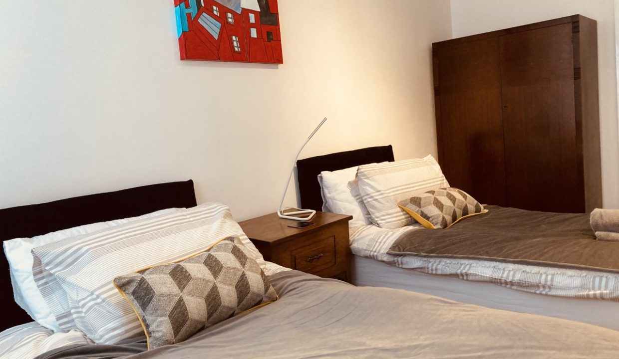 bedroom rhs 6