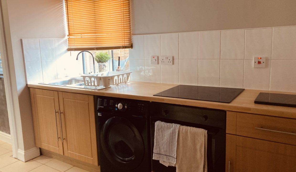 kitchen left hs