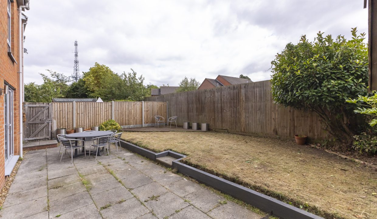 10 Garden.1