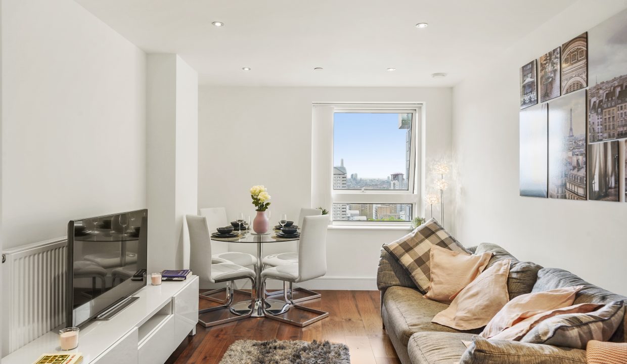 Apartment 1714, Duckman Tower - 2HNbMRUTHGtPHhMaTMWe