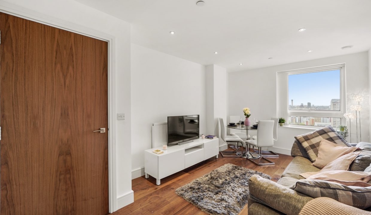 Apartment 1714, Duckman Tower - KYkJ2Xdyg3VwvumwJlCW