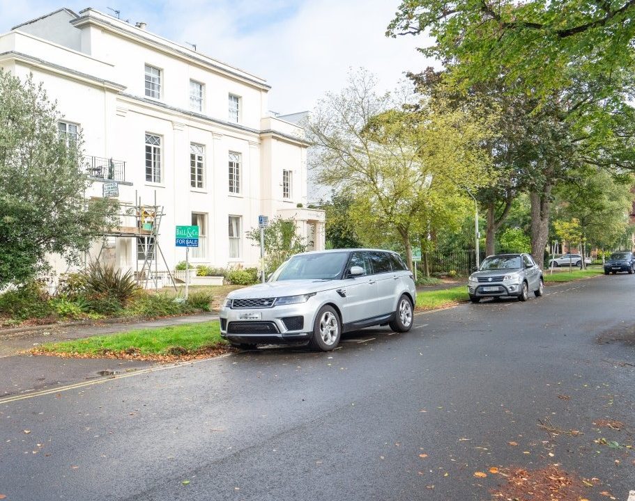 Wellington Square 23 - Copy