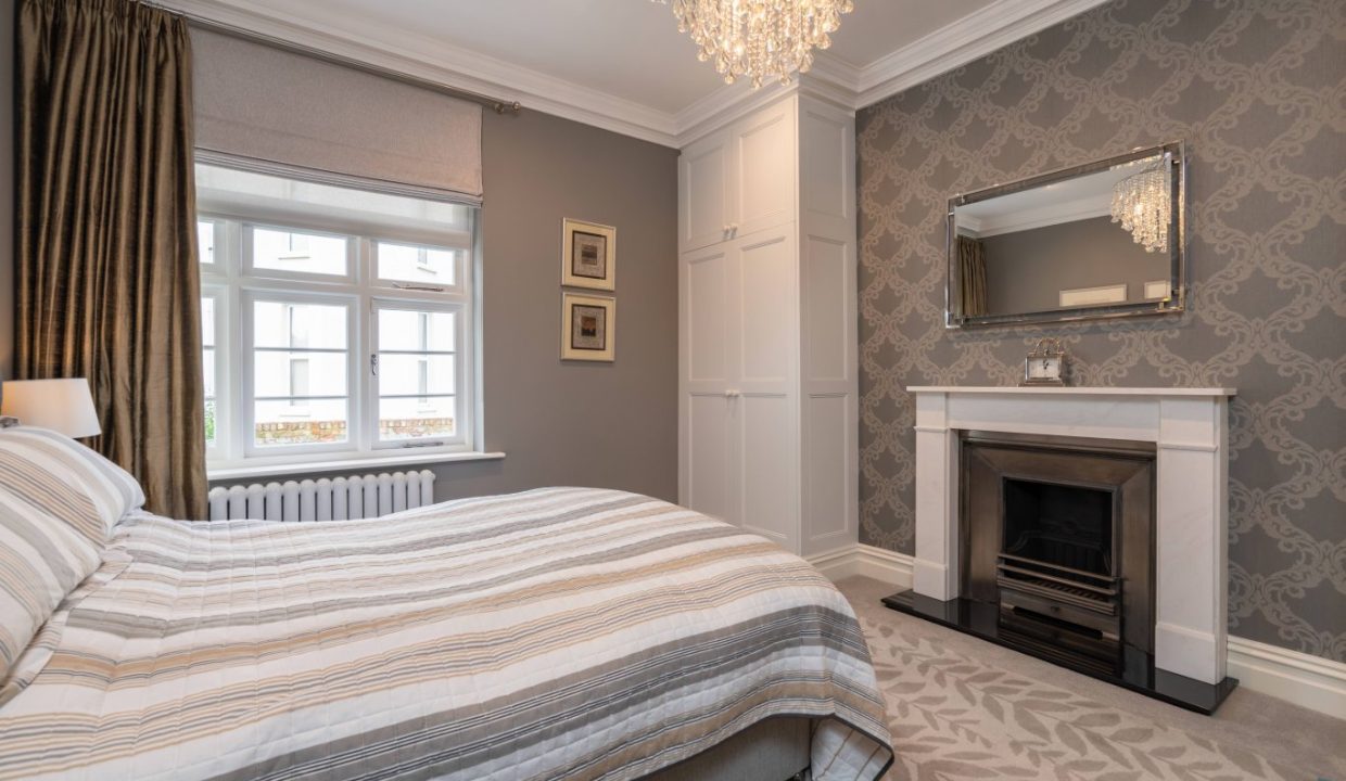 bedroom-56-photo-crop