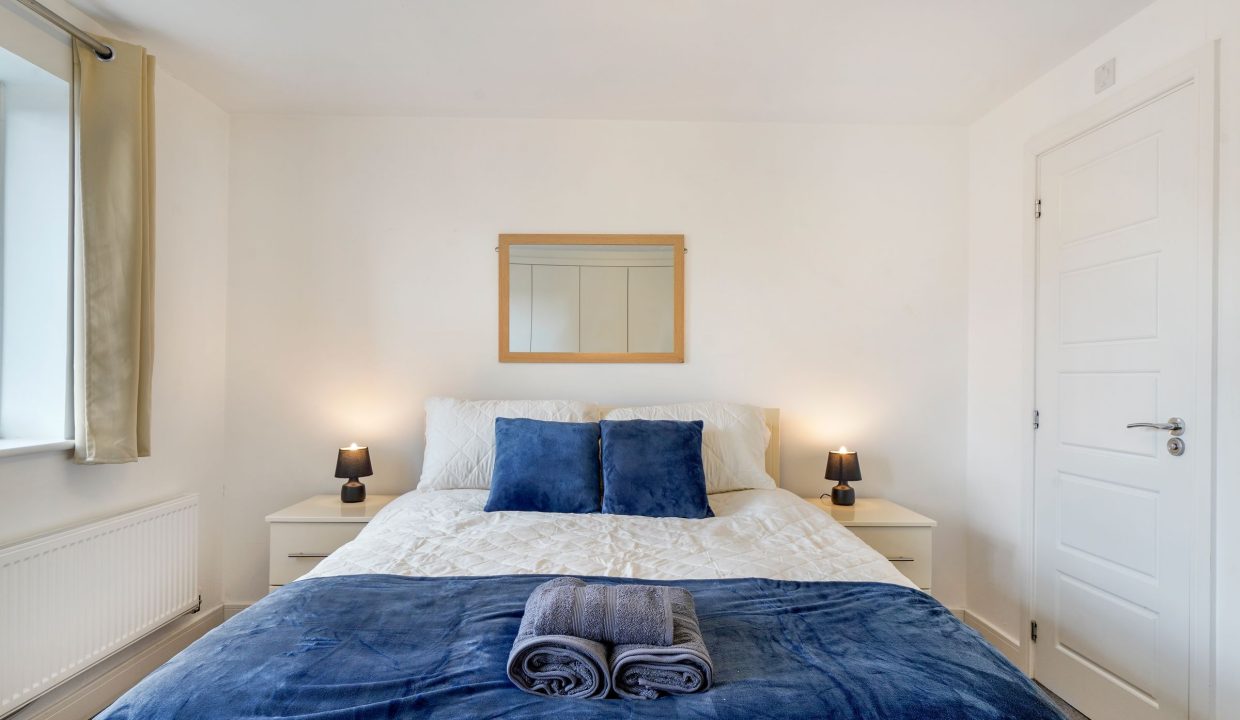 23_Bedroom4