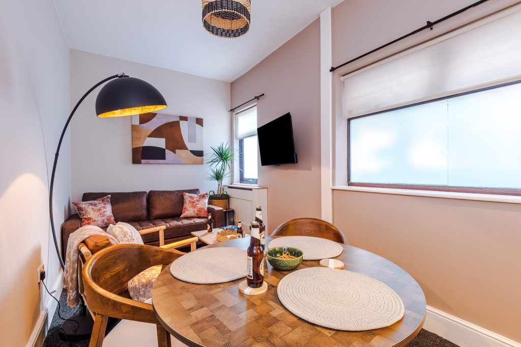 1 Bedrooms (1 Beds), 1 Bath – Crewe, Cheshire, England, UK