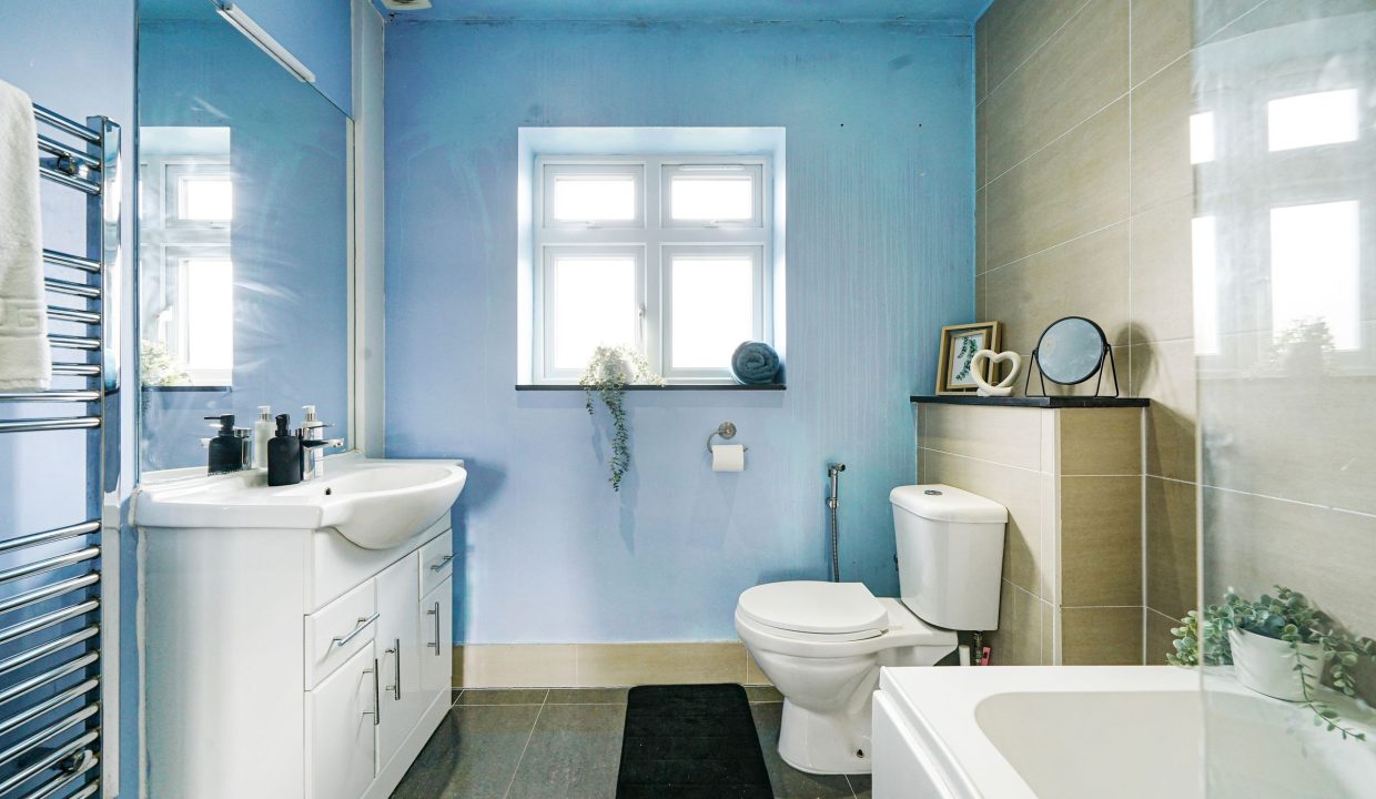52A Sullivan Way, Elstree - KxxSF9wyAVpADWgKlueN
