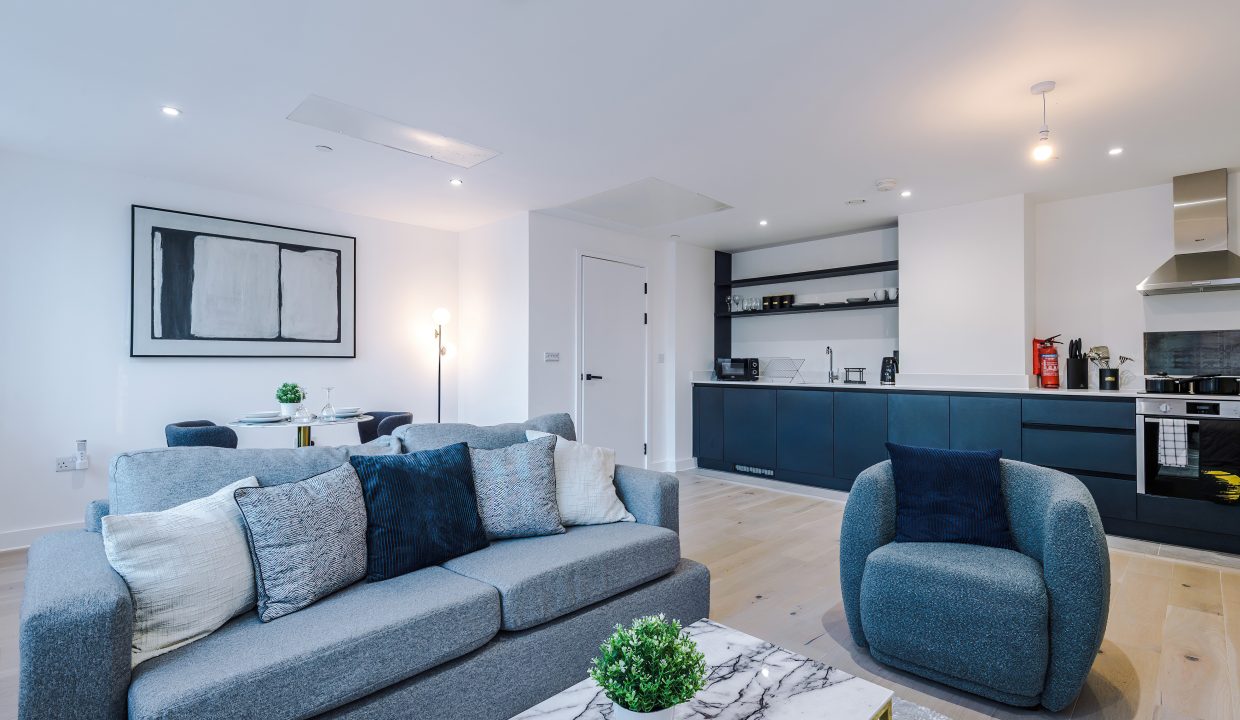 Apt10SkyGardens-Airbnb-11