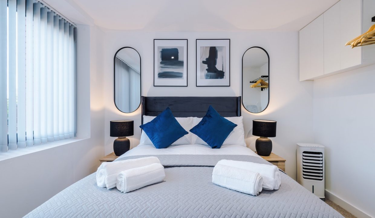 Apt10SkyGardens-Airbnb-32 Large