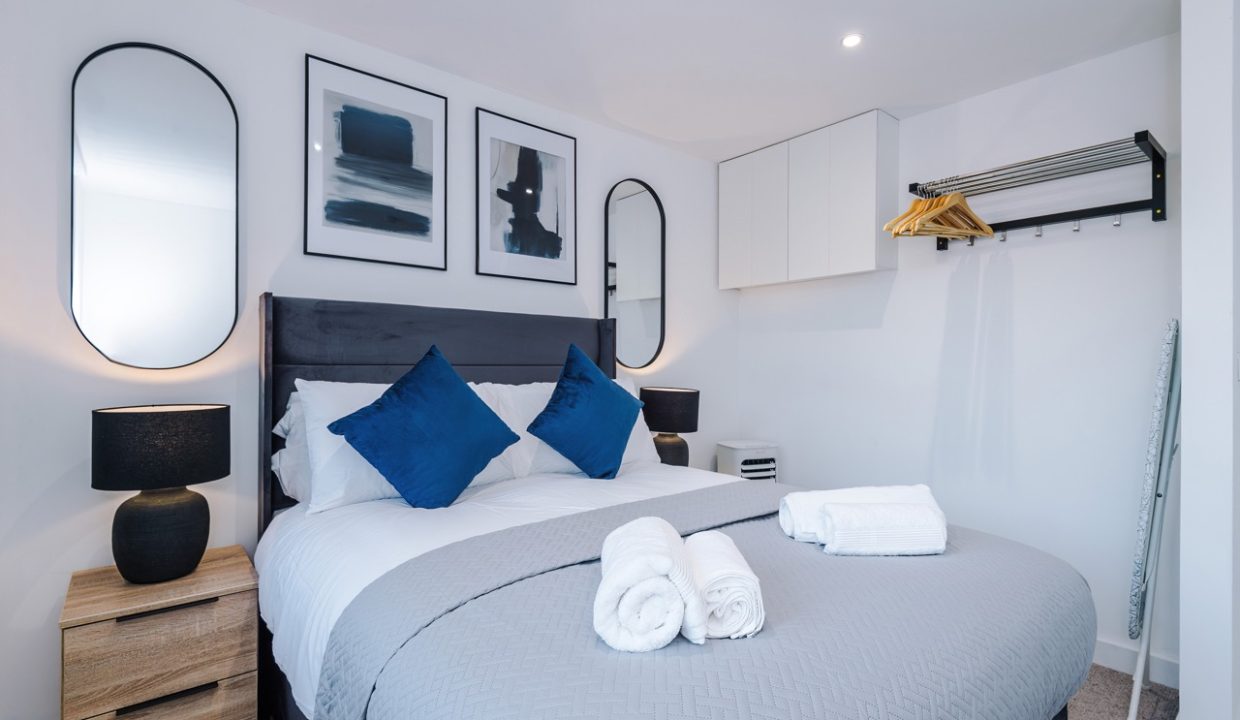 Apt10SkyGardens-Airbnb-33 Large
