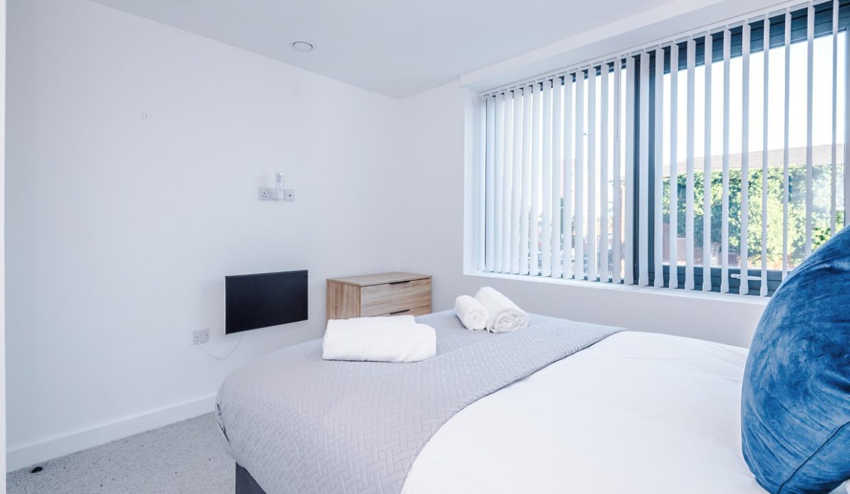 Apt10SkyGardens-Airbnb-35 Large