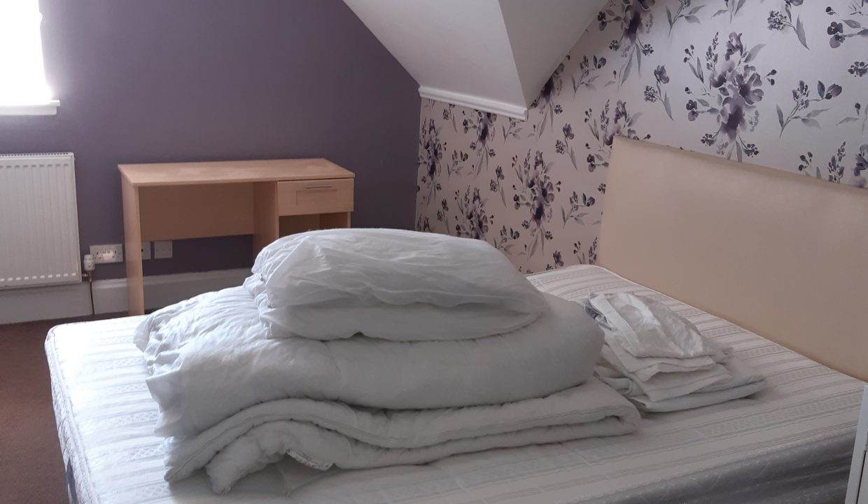 PurpleBedroom1