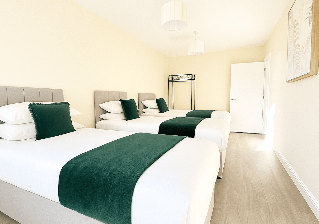 07768948018 cardiff (11)