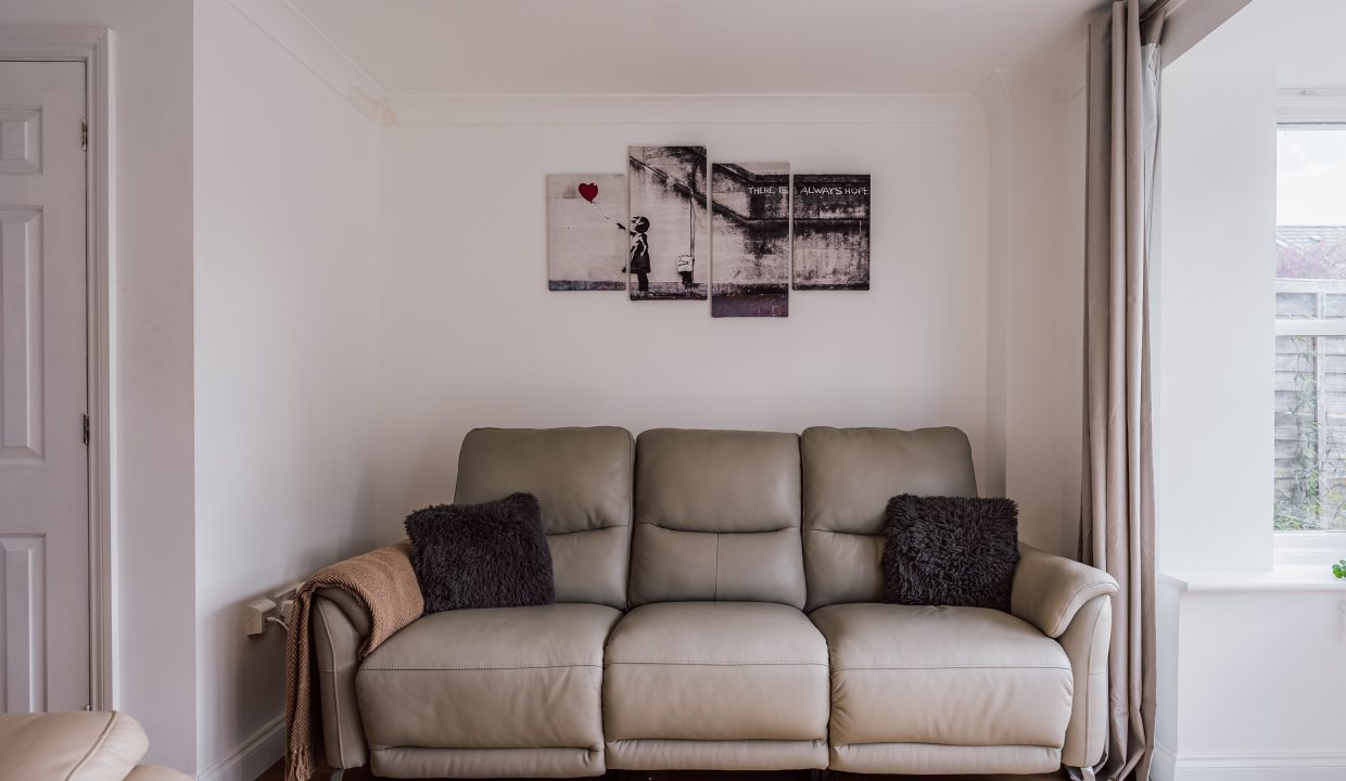 67 Orion Close Wolverton - 8-9-25 022